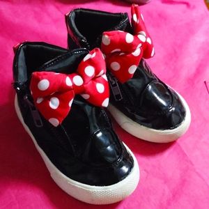 Minnie Disney shoes toddler girl size 7
